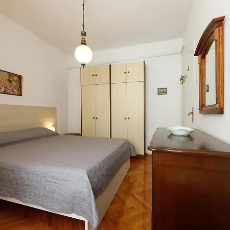 Old Town Apartment